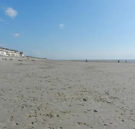 Holiday home Maison 4 Personnes Au Bord Du Golf *