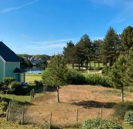 Holiday home Maison 4 Personnes Au Bord Du Golf